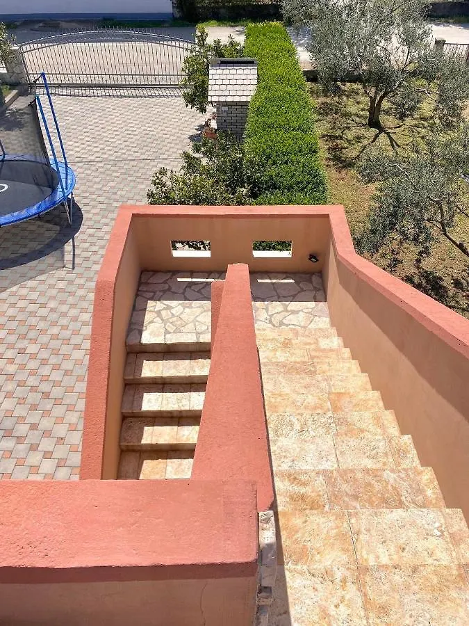 Apartman Ritta Biograd Na Moru Apartamento